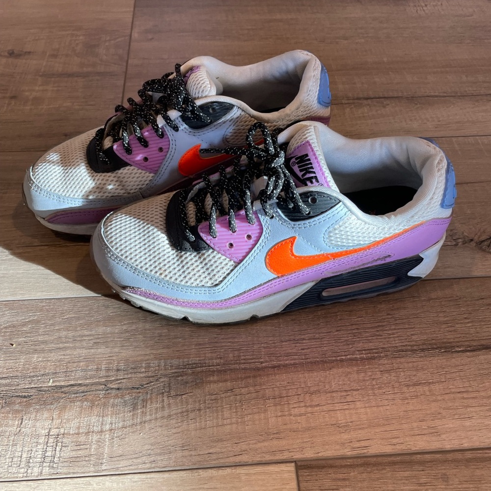 Nike Air Max size 7